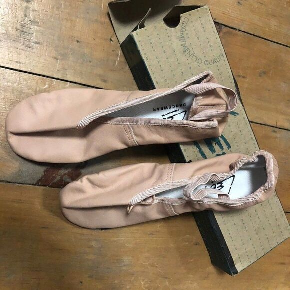Leo's Dancewear Protege Pink Ballet Shoes size 4.5 adult - Picture 1 of 3